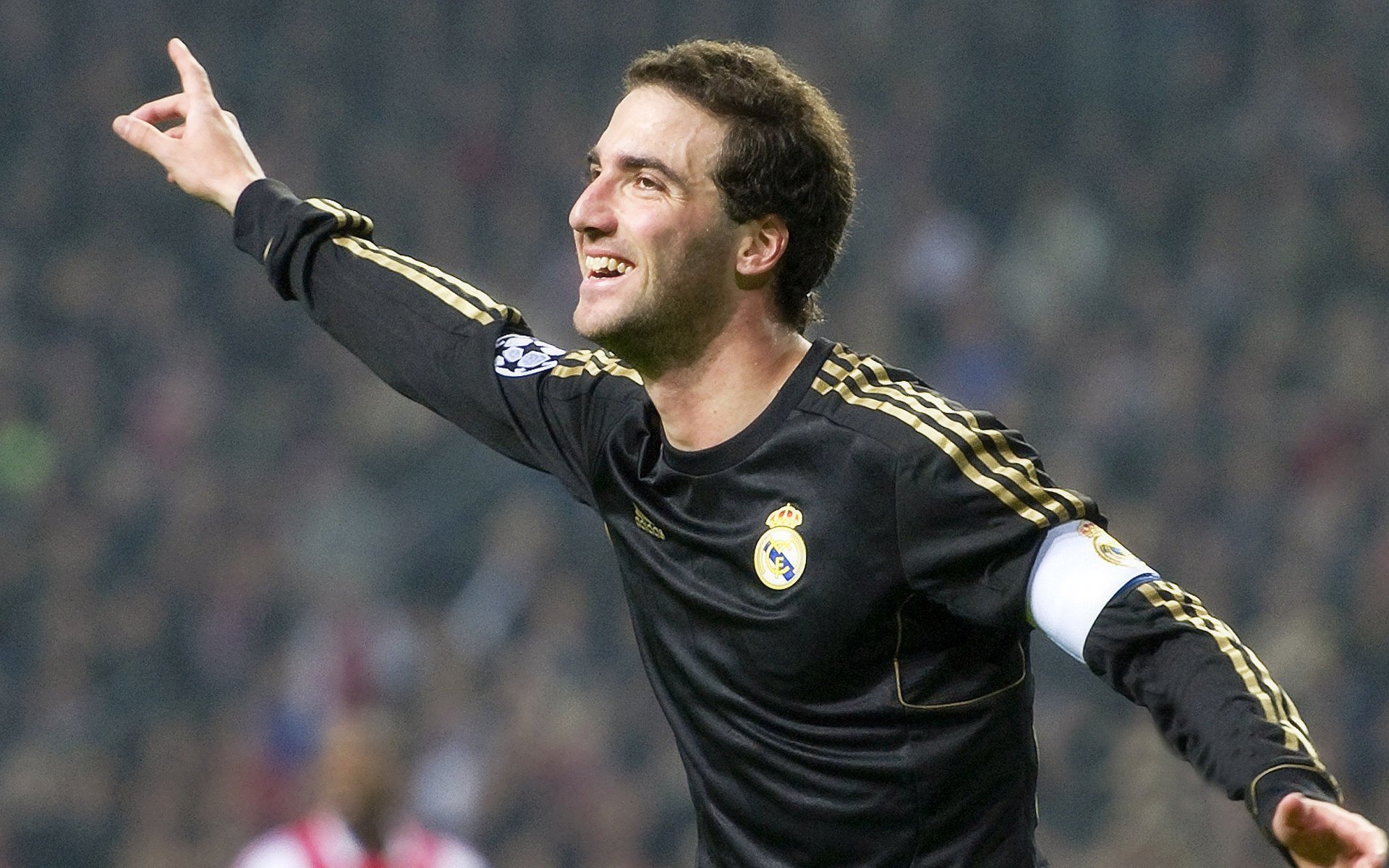 开云电竞账号入口-“青少年足球赛事全面升级，比赛更激烈更精彩”，青少年 足球