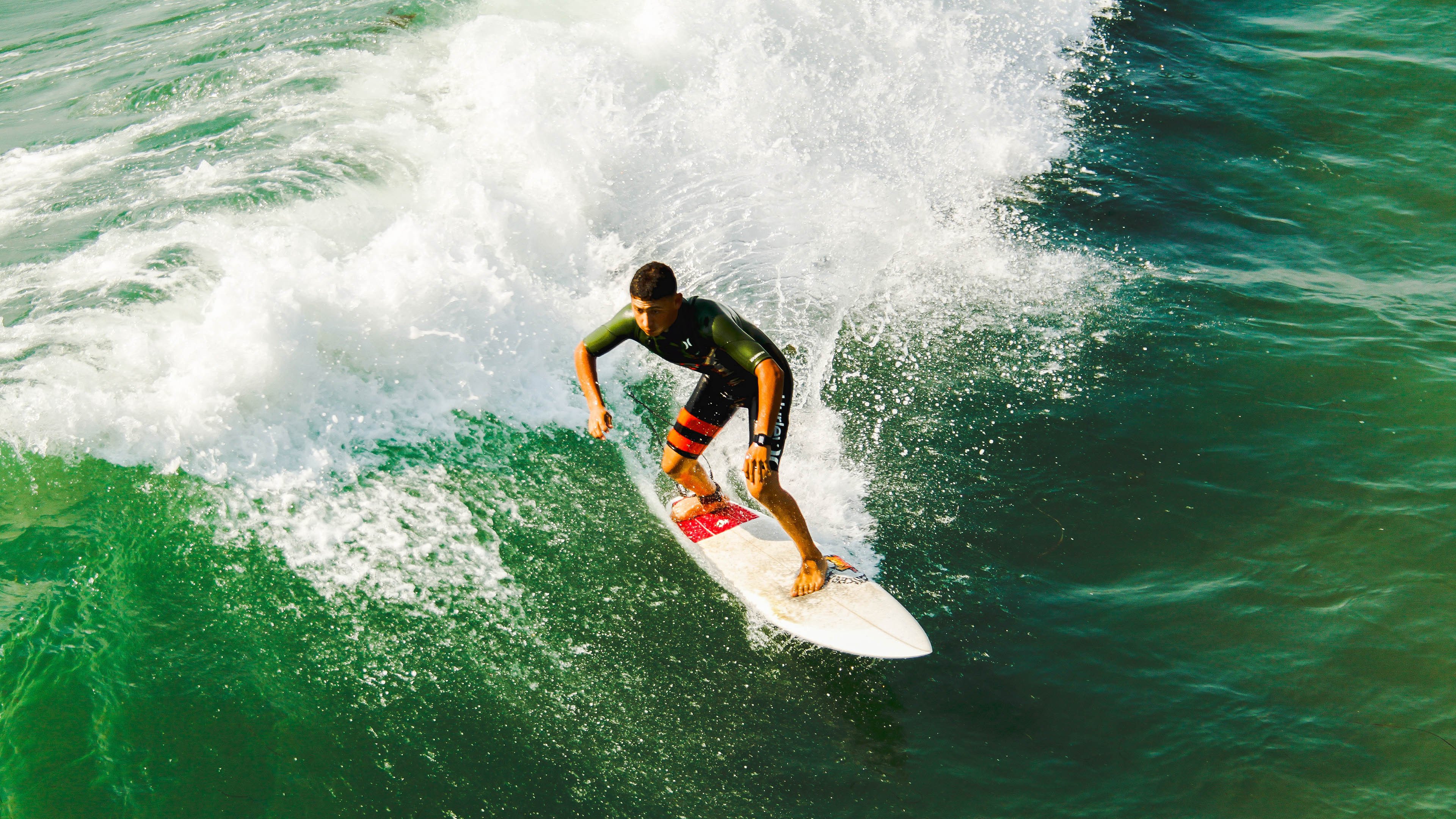 【赛季首胜】新球队第一次赢得关键比赛，新的球赛